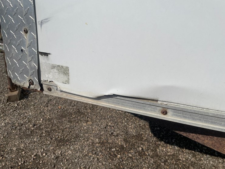 #2413-•-12'-single-axle-enclosed-trailer-(no-title)-image-18