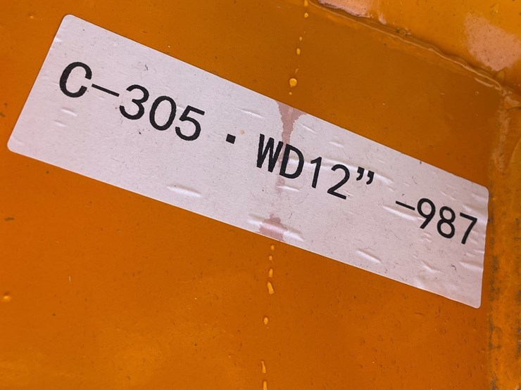caterpillar-305-image-7