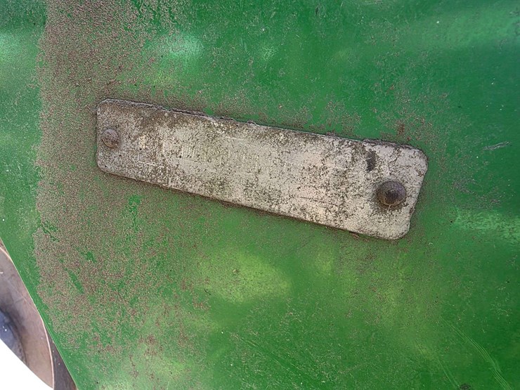 john-deere-2700-image-45