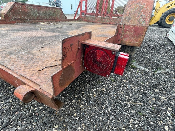 #2995-•-10'-8"-tandem-axle-utility-trailer-(no-title)-image-20