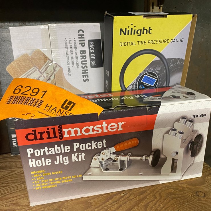 #6291 • Drill Master Portable Pocket Hole Jig & Other Items
