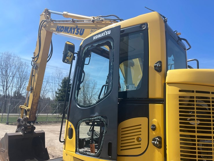2019-komatsu-pc138us-image-22