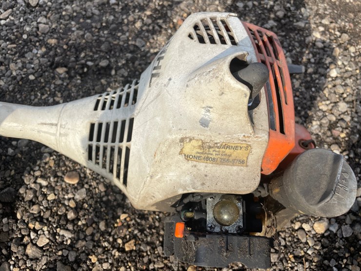 #5087-•-briggs-and-stratton-pressure-washer-and-stihl-weed-wacker-image-9