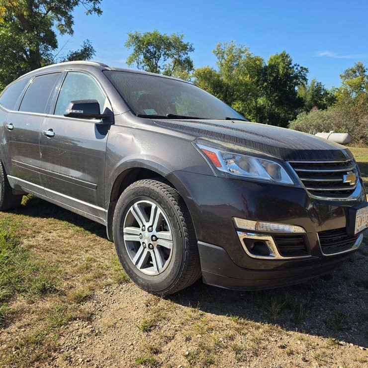 2014 CHEVROLET TRAVERSE LT