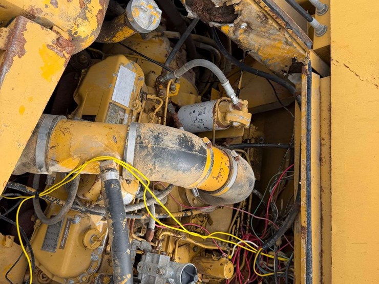 caterpillar-613b-image-44