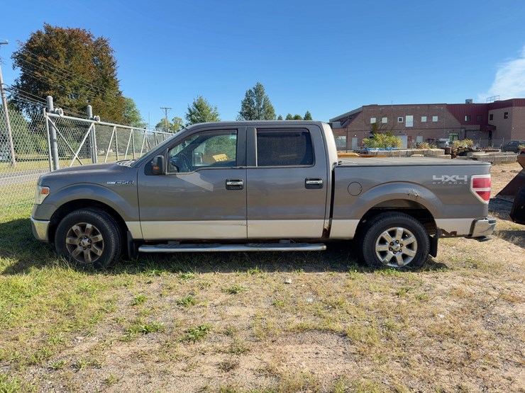 2014-ford-f150-xlt-image-2