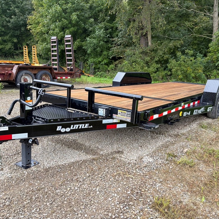 #716 • 2026 Doolittle Gravity Tilt Deck Trailer (Has Certificate of Origin)(Helenville, WI)
