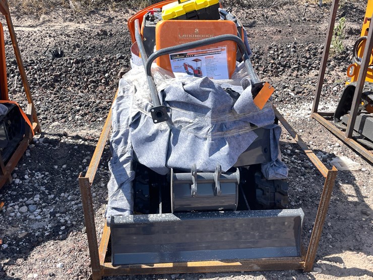 #2033-•-unused-2026-landhonor-mini-excavator-image-18