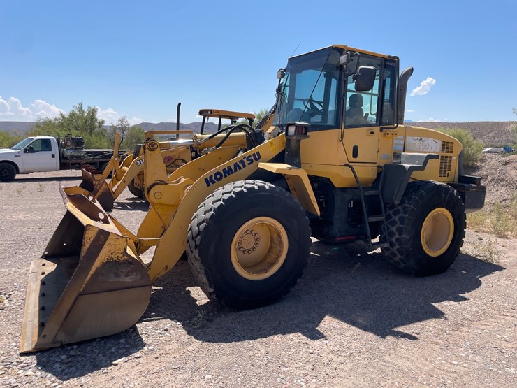 2006-komatsu-wa250-image-1