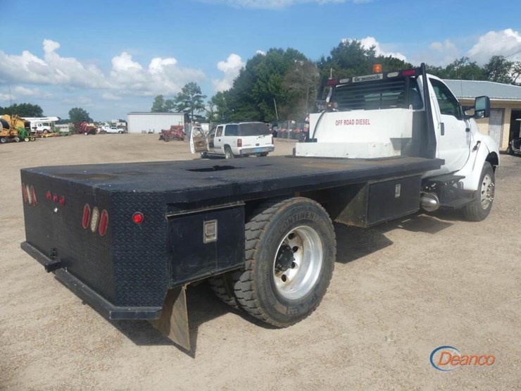 2015-ford-f750-image-2