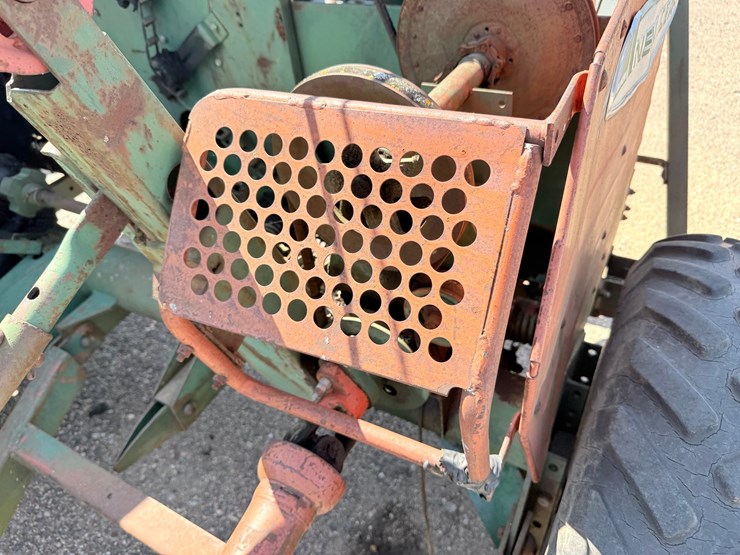 #620-•-new-idea-corn-picker-(rogers,-mn)-image-21