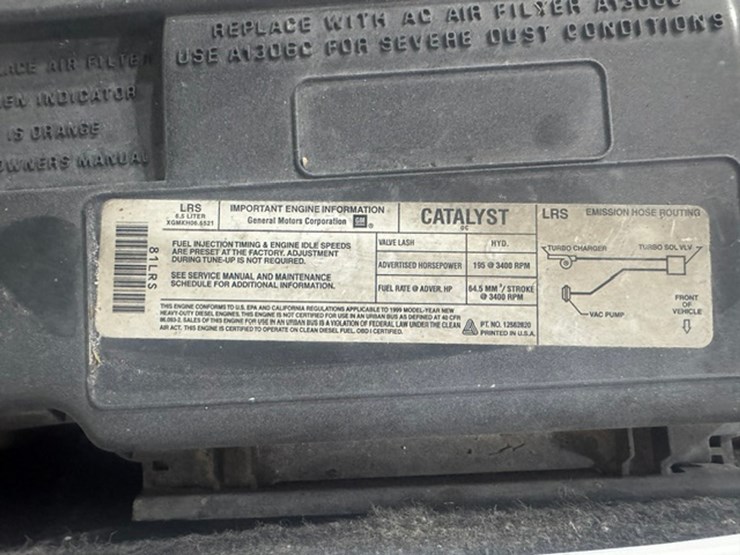 1999-gmc-3500-image-29
