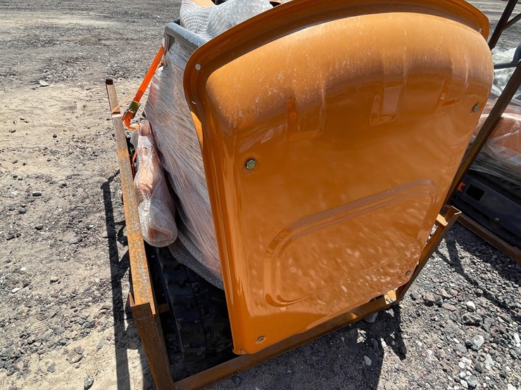 #2030-•-unused-2026-landhonor-mini-excavator-image-9
