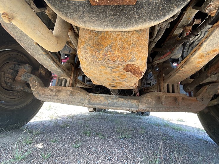 2014-kenworth-t880-image-34