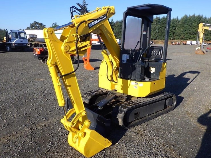 komatsu-pc28-image-1