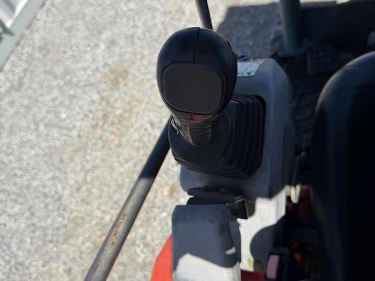 kubota-kx121-3-image-27