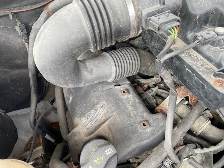 #2841-•-2010-freightliner-van-(has-wi-title)-image-93