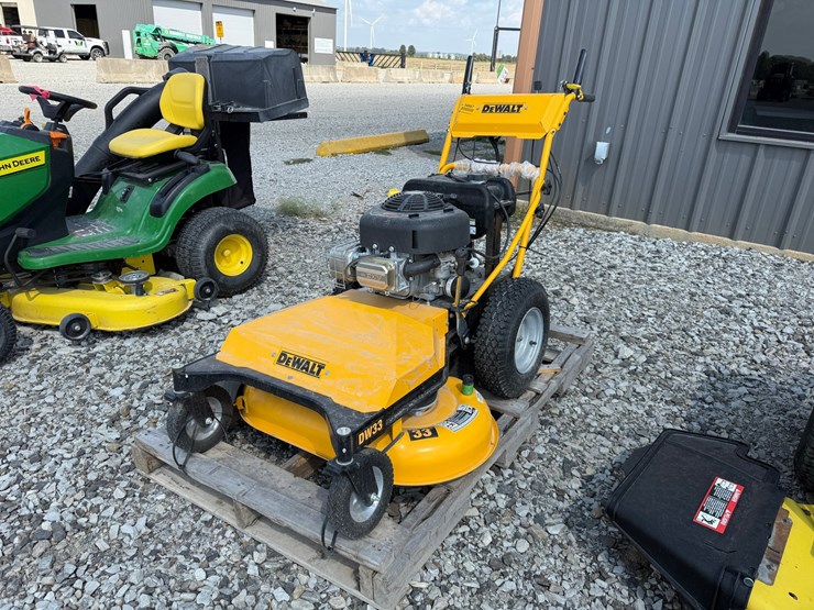 #15-•-unused-dewalt-dw33-walk-behind-mower-1d25nk60041-inv#54667-image-1