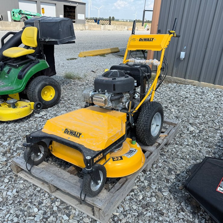 #15 • Unused Dewalt DW33 Walk-Behind Mower 1D25NK60041 INV#54667