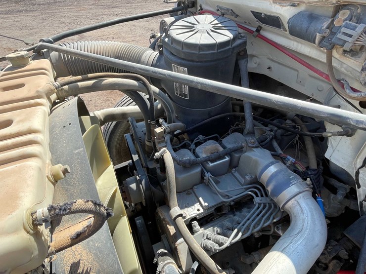 1997-ford-f800-image-56