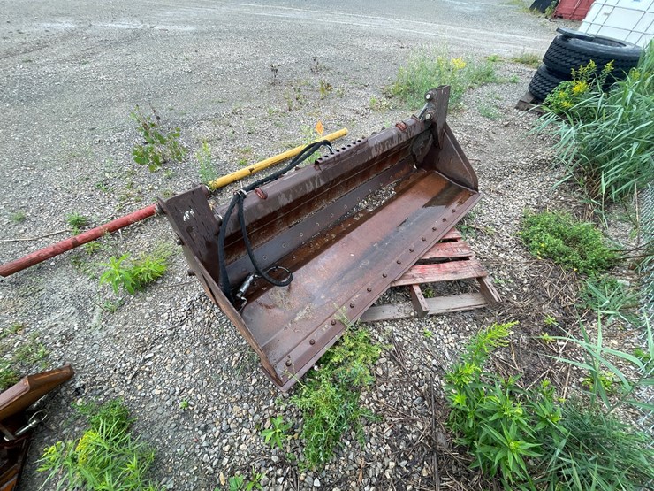 #509-•-4-in-1-skid-steer-bucket-(green-bay,-wi)-image-3