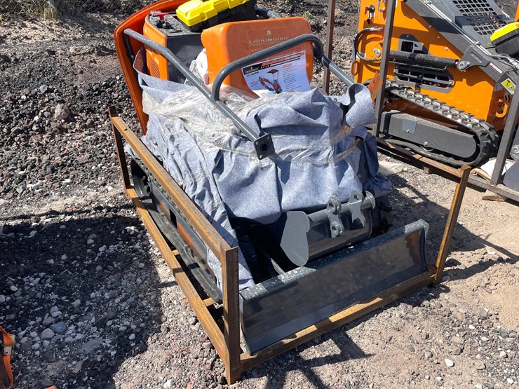 #2033-•-unused-2026-landhonor-mini-excavator-image-3