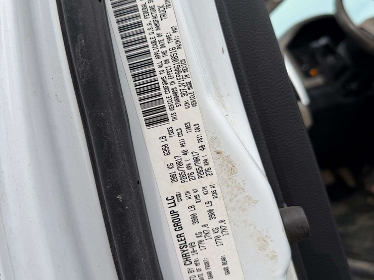 2010-dodge-ram-1500-image-1