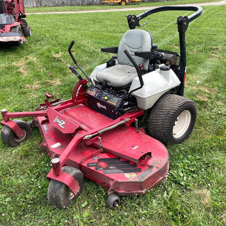 #422 • Exmark Lazer Z Zero Turn Mower (Clarks Grove, MN)