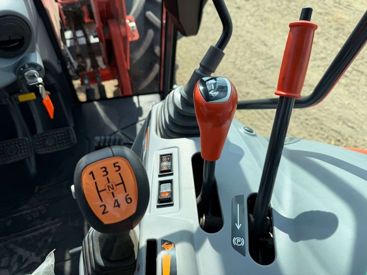 kubota-m4-071-image-20