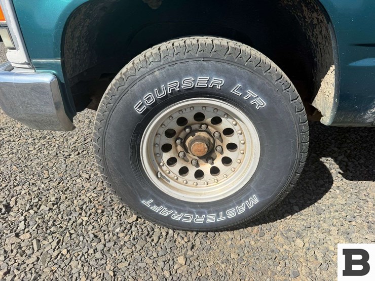 1999-chevrolet-2500-image-12