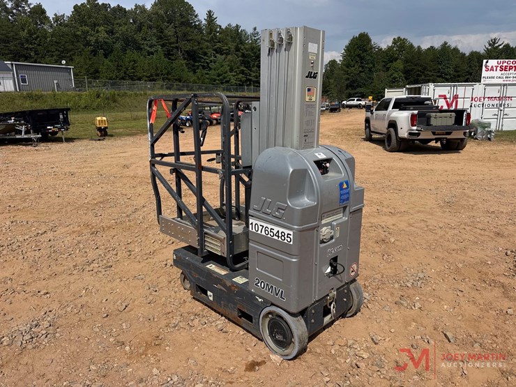 2018-jlg-20mvl-image-3
