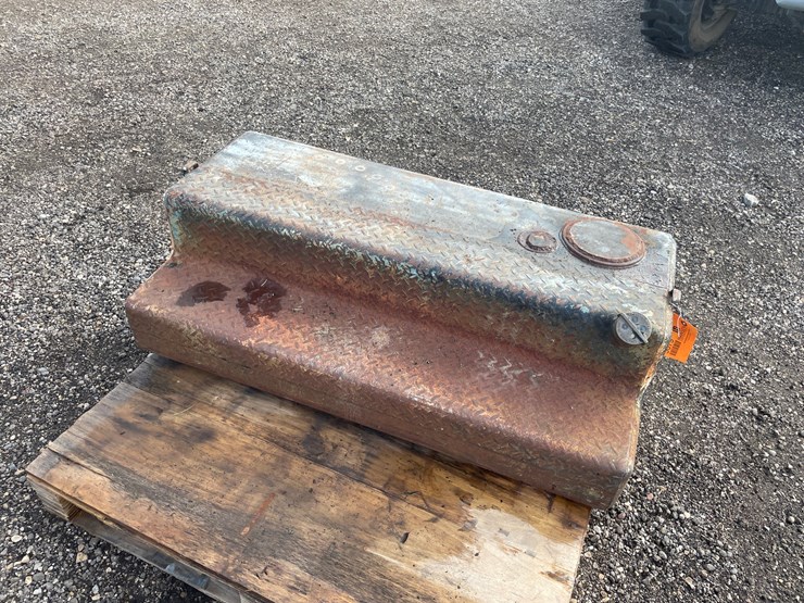 #5079-•-l-shaped-fuel-transfer-tank-image-1