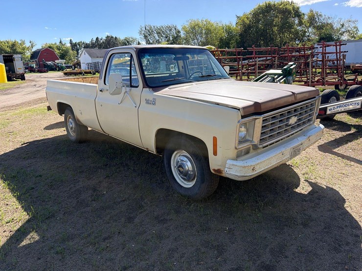 1975-chevrolet-350-custom-deluxe-20-pickup-image-7