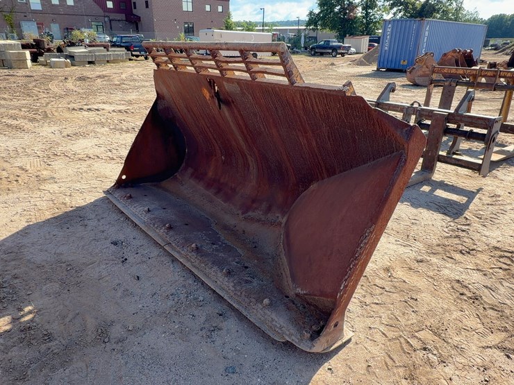 caterpillar-963b-image-1