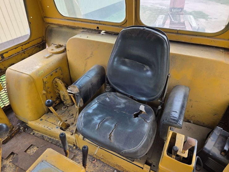 caterpillar-d8h-image-50