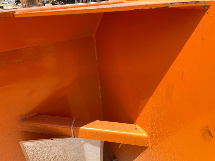 #2244-•-new-84"-skid-steer-snowpusher-attachment-image-12