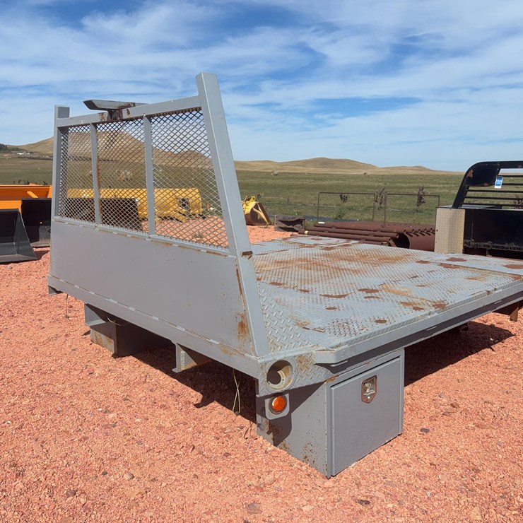 HOMEMADE FLAT BED