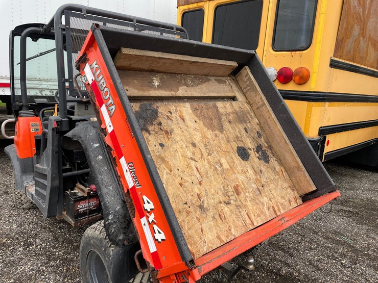 kubota-rtv900-image-17