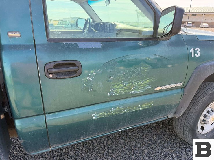 2005-chevrolet-silverado-2500-image-27