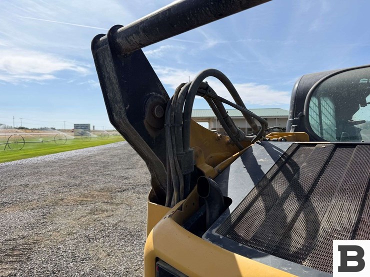 caterpillar-272c-image-19