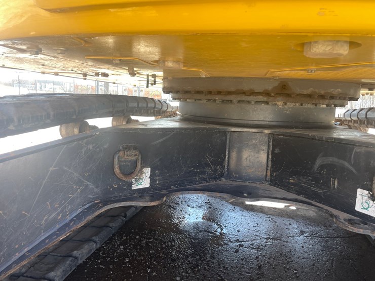 2019-komatsu-pc138us-image-18