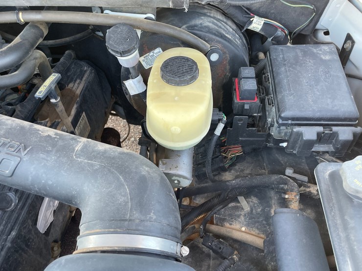 2001-ford-f350-image-58