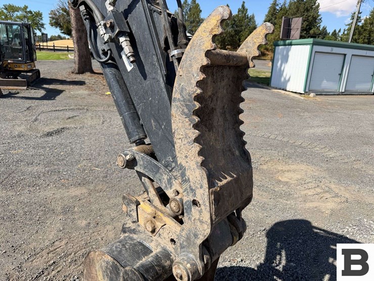 2012-deere-50g-image-12