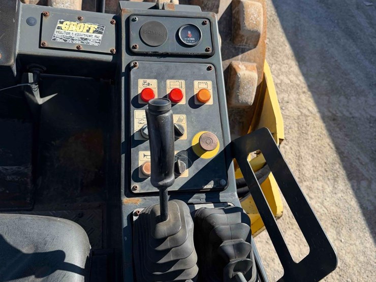 bomag-bw211d-3-image-23