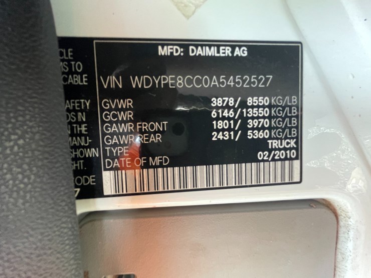 #2841-•-2010-freightliner-van-(has-wi-title)-image-85