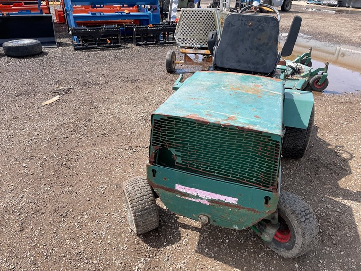 ransomes-jaguar-4000-image-5