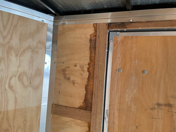 #2959-•-2017-rc-tandem-axle-enclosed-trailer-(no-title)-image-56