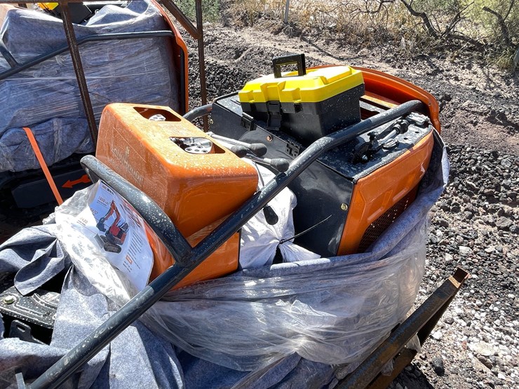 #2033-•-unused-2026-landhonor-mini-excavator-image-15
