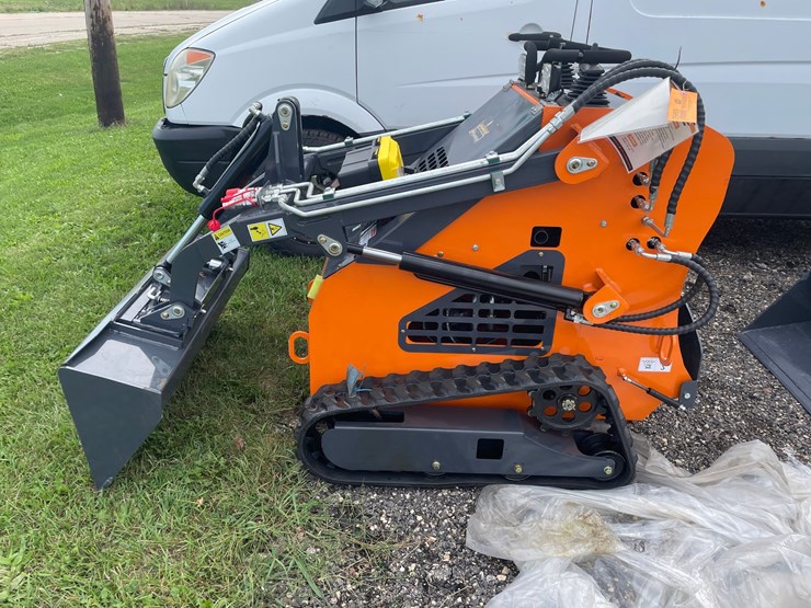 #2969-•-landhonor-mini-skid-steer-loader-image-6
