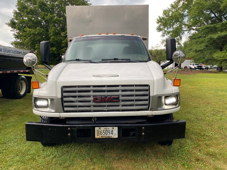 #215-•-2005-gmc-c5500-with-alum-line-aluminum-dump-box-(wi-title-in-delay)-(menomonie,-wi)-image-2